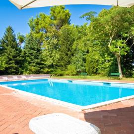 Comfortable Apartment in Fabriano, 35 m² with Shared Pool