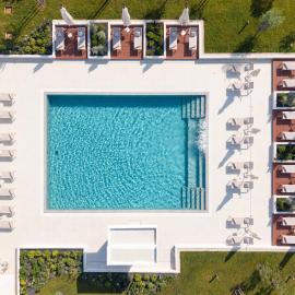 Hotel Preko Ugljan Island, Curio Collection By Hilton, hotel di Preko