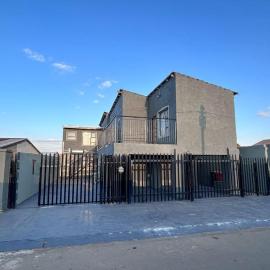 Maxixi Guest House, hotell i Soweto