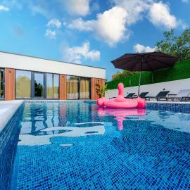 Villa Sunshine, hotel in Pridraga