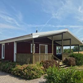 Sjötorps säteris stugby, hotel en Larv