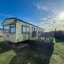 Great Dog Friendly Caravan For Hire At North Denes In Suffolk Ref 40068Nd, hotell sihtkohas Lowestoft