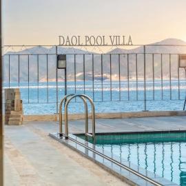Geoje Daol Pool Villa Pension, Hotel in Ch'angho-ri