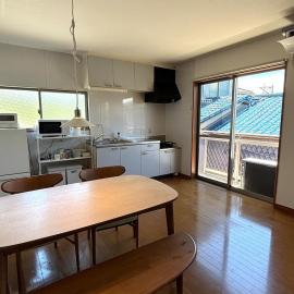 Flat Dazaifu, hotel i Dazaifu