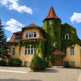 Villa am Peetzsee Unterkunft am See in Grünheide mit Parkplatz, Self Check-in, Küche, WLAN, Nähe Tesla Berlin, hotel a Schlangenluch