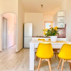 Il Girasole House