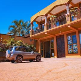 Golden Quest Hotel