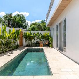 Villa Candi - Stylish Tropical Pool Villa, hotel in Ungasan