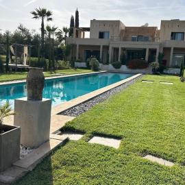 Private villa nestled in a lush green, hotel in Ain Cheggag
