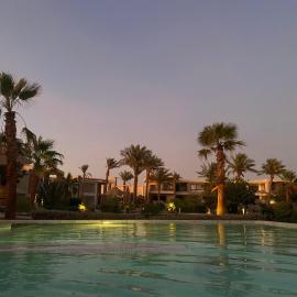 G-cribs with pool view and access, hotel di El Gouna
