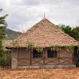 Tausa Tsavo Eco Lodge, hotel en Voi
