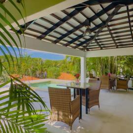 Private Villa With Resort Experience