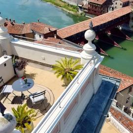 Luxury Wellness Penthouse Ponte degli Alpini, hótel í Bassano del Grappa