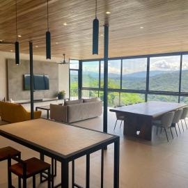 Casa Blanca Home with View