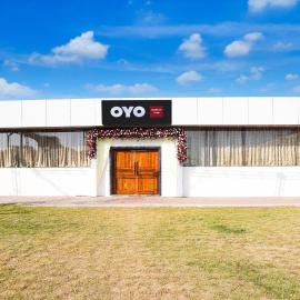 Hotel O Godavari Lawn, hotel en Jabalpur