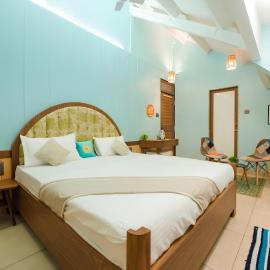 Hotel Travellers Inn Near Fort