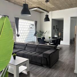 Loft character, hotel in Eggenstein-Leopoldshafen