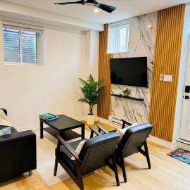 OakNest 2Bedroom Luxury Basement Apartment Free Parking