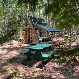Miners Den, hotel em Milbridge