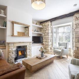 Cosy Teapot Cottage in Winchcombe with Log Burner, hotel v destinácii Winchcombe
