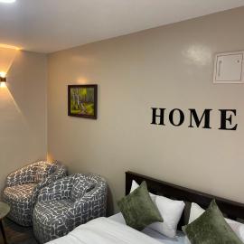 Luxe Nest studio Ruaka