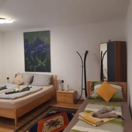 Apartment Pauline Nähe Spielberg, hotel u gradu Knitelfeld