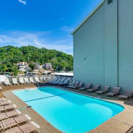 Balcony & Views! Waterfront Lake Ozark Condo