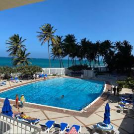 Galicia Pool Beach Condado โรงแรมในซานฮวน