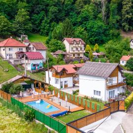 na obali drine, hotel Perućacban