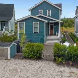 Starry Meadow by Seabrook Hospitality