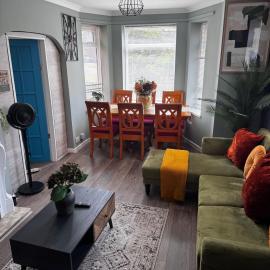 Spacious Newly Reno 3 Bed Home with Garden, Sleeps 7, Near BHX Airport, NEC & HS2