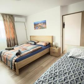Roxen House