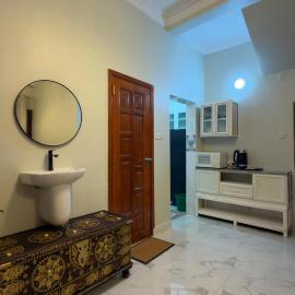 Shanayah house