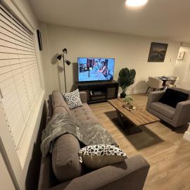 Stunning 2-Bed Aprtment at Pearl View Est off Kenmount rd