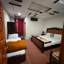 Pine View Hotel Tranna Balakot, hotel di Taranna