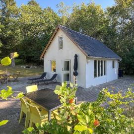 2 Bedroom Pet Friendly Home In Gistrup
