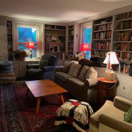 Chatham Village Library Flat, ξενοδοχείο σε Chatham