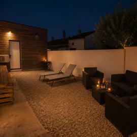 Agde Centre - Terrasse - Baignoire balnéo - Clim