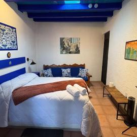 2 Mexican Bedrooms at Finca Doña Mary, hotel in San Sebastian Xolalpa