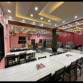 Eighty eight restaurant and cafe, хотел в Muzaffarnagar