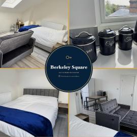 New Top Floor Studio Sleeps 3 Very Spacious – hotel w mieście Finchley