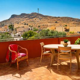 Assieni 50 Holiday Home