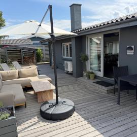 Lovely Cottage Near Beautiful Bathing Beach, hótel í Otterup