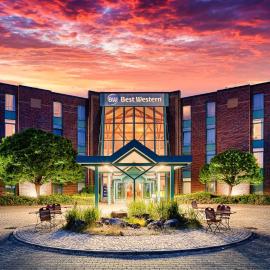 Best Western Parkhotel Brehna-Halle, хотел в Brehna