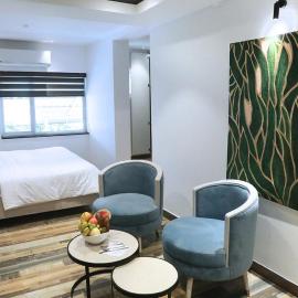 Sri Suryas Hotel