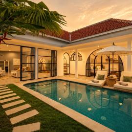 2BR Private Pool Villa in Canggu by Nusa Havens, hotel in Tumbak Bayuh