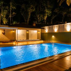 Alaya StaysTwisted Tree Together 2-BHK Villa with Shared Pool, hotel in Virajpet