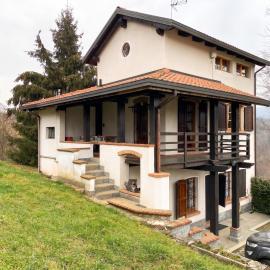 Cozy house near Asei with garden and terrace