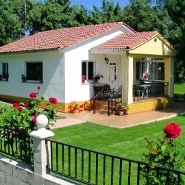Charming Villa with Private Pool in La Calzada de Béjar