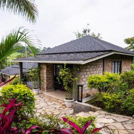 Nohsngithiang Estate，Borpāni的飯店
